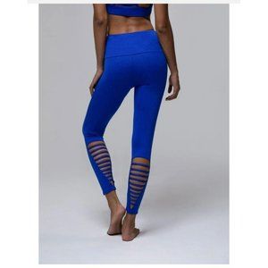 NWT Onzie Elevate Midi Legging 2059 Size XS